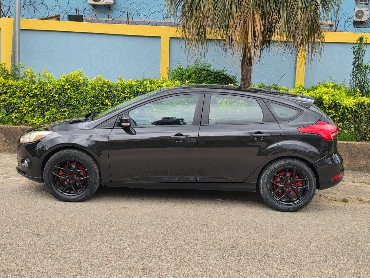 Ford Focus 2016 — photo 1