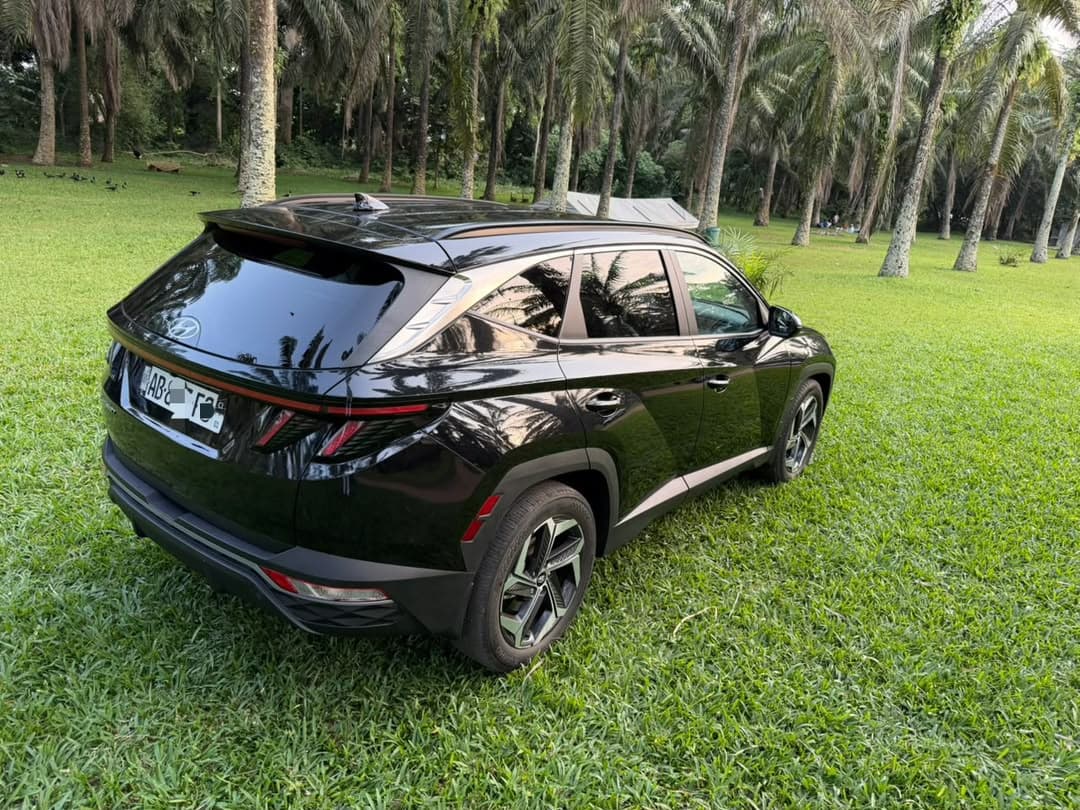 Hyundai Tucson 2023 — photo 1